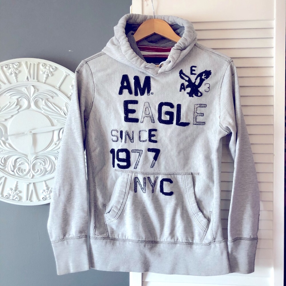 🔴American Eagle Sweatshirt